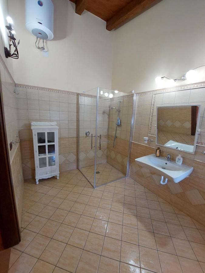 Tenuta Costa Пальма-ди-Монтекьяро Номер фото